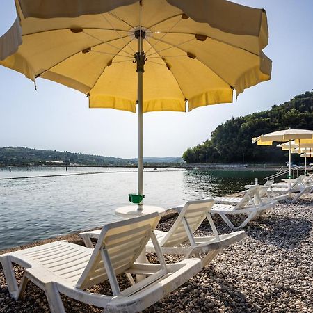 Sea View Apartment Renzzo Strunjan Bagian luar foto